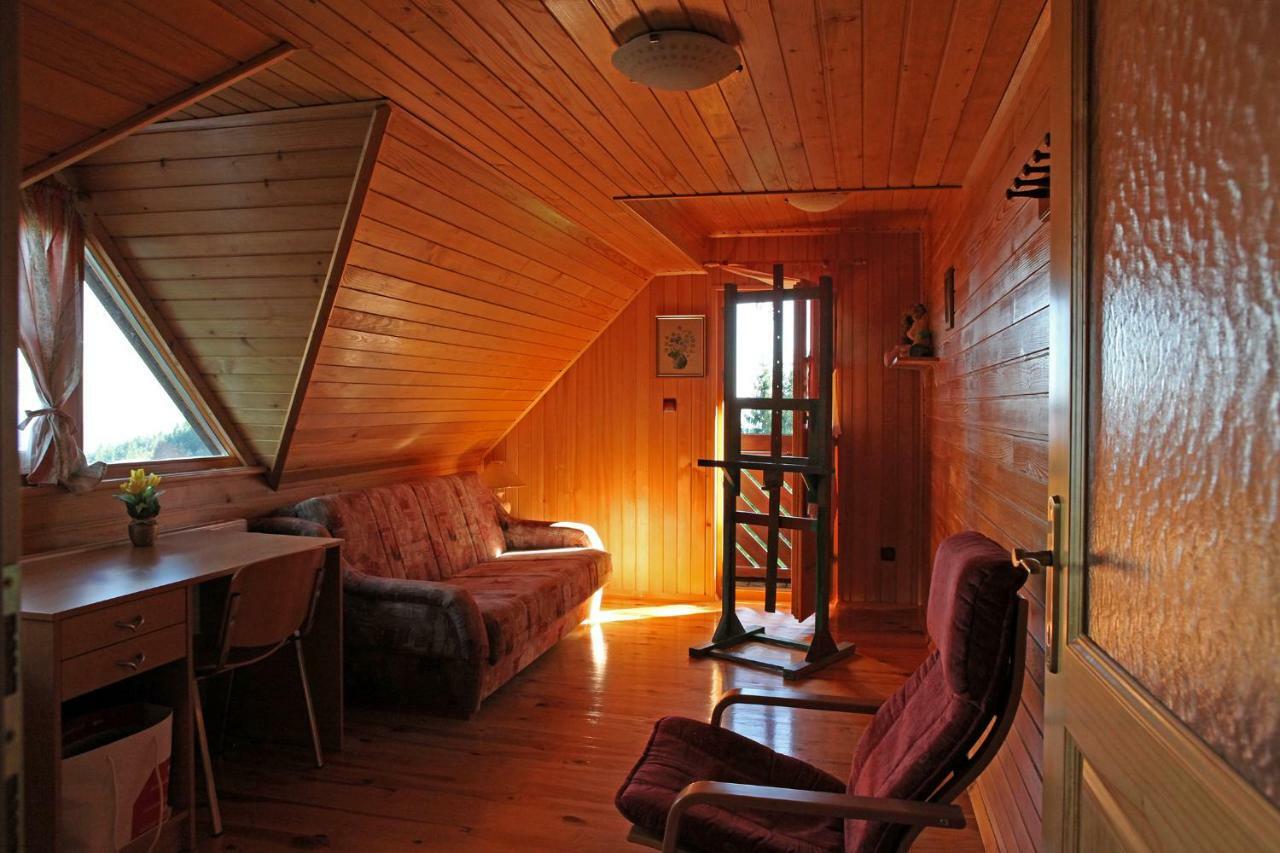 Natural Wooden Sweetheart Padeski Vrh Exterior photo