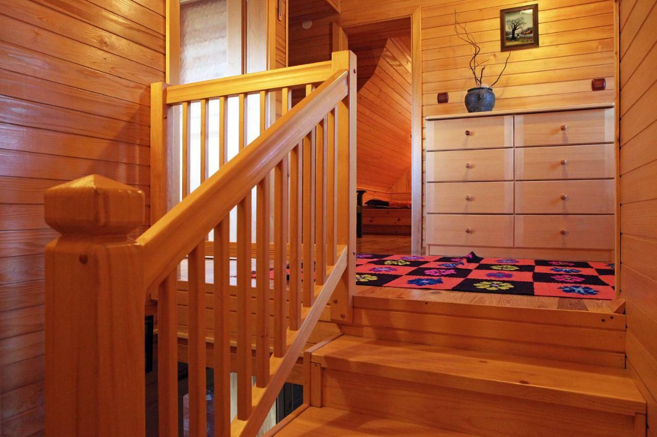 Natural Wooden Sweetheart Padeski Vrh Exterior photo